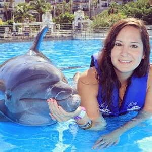 Meet your Posher, Jasmine